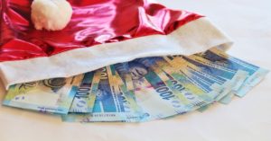 Are you aiming for a Christmas on budget? or Are you wanting to save money for and on Christmas celebrations? This post will share 6 simpe ways to save money this Christmas.