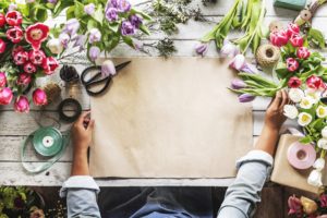 Are you wanting to promote your Etsy store on Pinterest? Do you want to boost sales for your online store? Pinterest is your answer. This detailed guide has all the tips and how to use Pinterest strategy for you. CLICK to read. Pinterest for business | marketing your etsy store on pinterest | side hustle | work at home for moms | make money online
