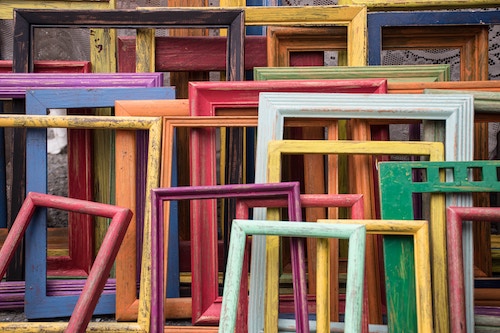 houten frames in verschillende kleuren