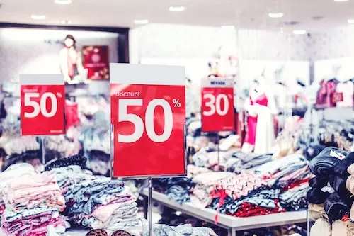 sale on clothes - mercari vs poshmark vs ebay