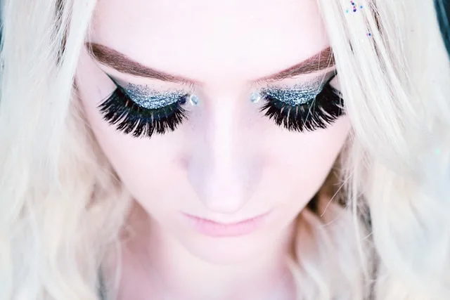 In this image a model is showcasing her beautiful eyelashes