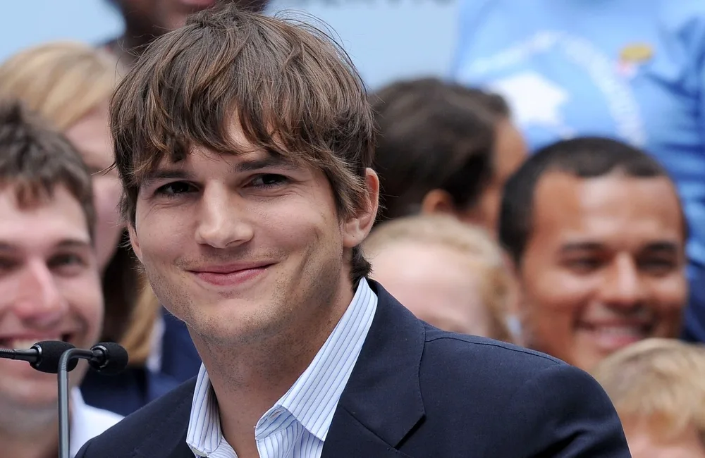 Ashton,Kutcher,At,The,Press,Conference,For,Entertainment,Industry,Foundation